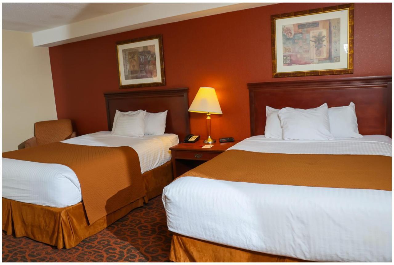 รามาดา บาย วินด์แฮม ไนแองการา ฟอลล์/ฟอลล์วิว Hotel ไนแอการาฟอลส์ ภายนอก รูปภาพ